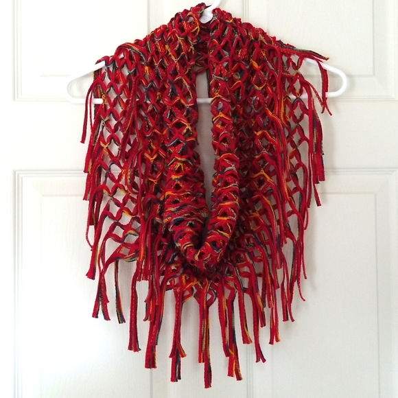 Fraas Scarf, Cowl/Infinity Neck Diamond Pattern Open Weave, Red Multicolored, OS - Picture 2 of 7